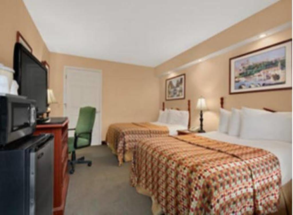 Motel Baymont By Wyndham Eden Exterior foto